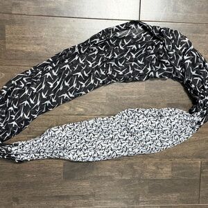 Black and White Sparrow Patterned Infinity Scarf